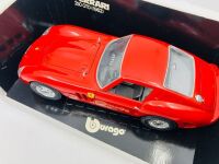 FERRARI 250 GTO: A 1:18 scale model die-cast by Burago, in original packaging [Location: Sydney] - 6
