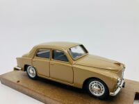 ALFA ROMEO: A 1:43 scale die-cast model by Brumm of the 1900 Berlina, No. R89, in original packaging [Location: Sydney] - 2