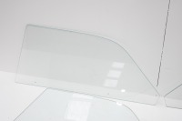WINDOW GLASS: A group of Maserati front door window glasses, both left & right, possibly to suit 3500GT or 5000GT [Location: Melbourne] - 5