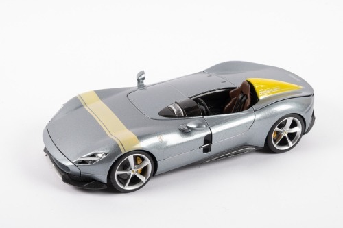 FERRARI MONZA SP1: A Bburago 1:18 scale 2018 Ferrari Monza SP1 in grey metallic paintwork [Location: Melbourne]