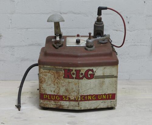 KLG: A KLG Spark plug servicing unit unit, cleaner and tester KA521, 47cm high