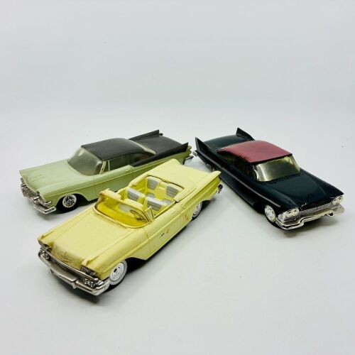140 · CHRYSLER: Three plastic models by Jo-Han Models including the 1958 Dodge Custom Royal, the 1958 Plymouth Belvedere and the 1958 Chevrolet Impala Convertible [Location: Sydney]