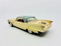 CHRYSLER: Three plastic models including the 1958 Dodge Chrsyler Imperial by Jo-Han Models, the 1958 Ford Thunderbird by AMT and the 1958 Buick Roadmaster by AMT, all in original packaging [Location: Sydney] - 7