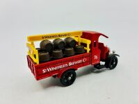 CORGI: Five 1:43 scale models by Corgi including the Thornycroft A1 in two different liveries and the 1915 Ford Model T in three different liveries. - 5