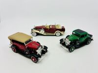 PRE WAR: Three 1:32 scale models including a 1932 Cadillac Phaeton V16 by Signature Models, a 1932 Chevrolet Phaeton and a 1932 Chevrolet Coupe by Motor Museum Mint [Location: Sydney]