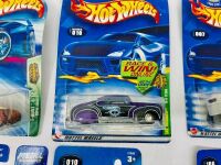 HOT WHEELS: A quantity of 6 Hot Wheels models from the Treasure Hunt series [Location: Sydney] - 2