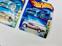 HOT WHEELS: A quantity of 6 Hot Wheels models from the Treasure Hunt series [Location: Sydney] - 6