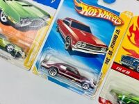 HOT WHEELS: A quantity of 6 Hot Wheels models from various series [Location: Sydney] - 4