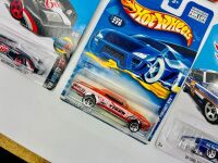 HOT WHEELS: A quantity of 6 Hot Wheels models from various series [Location: Sydney] - 5