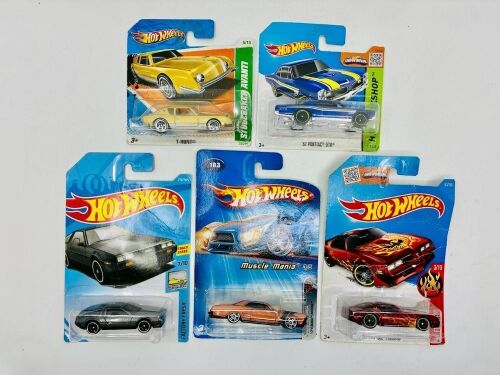 185 · HOT WHEELS: A quantity of 5 Hot Wheels models from various series [Location: Sydney]