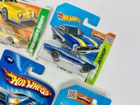 HOT WHEELS: A quantity of 5 Hot Wheels models from various series [Location: Sydney] - 6