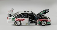 1993 BATHURST: A Classic Carlectables 1:18 scale Holden VP Commodore #11 as driven to victory at Bathurst 1993 by Perkins & Hansford, boxed with COA, limited to 1700 - 4