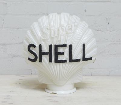 SHELL: A glass Shell bowser globe top, clam shape, 46cm high.