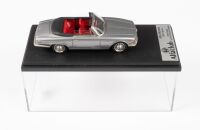 ALFA ROMEO: An MR Collection Models 1:43 scale Alfa Romeo 2000 Sprint in grey in perspex case [Location: Melbourne]