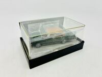 HOLDEN: A 1:43 scale model by Trax of the Holden HJ Statesman DeVille, complete with original packaging [Location: Sydney] - 7