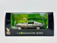 SHELBY: A 1:43 scale model by Road Signature of the 1967 Shelby GT500, complete with original packaging [Location: Sydney] - 7