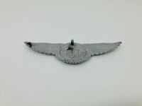 BENTLEY: A pair of enamel 'Winged B' badges - 7