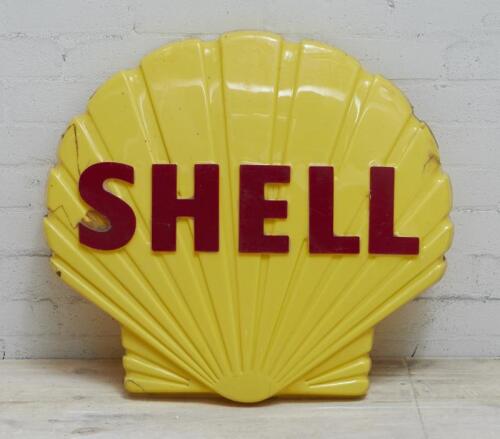 SHELL: An embossed acrylic illuminated clam shell sign, 69x76cm.