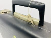 FERRARI 365 TOOL KIT: A 'briefcase' style 1970s Ferrari tool kit to suit a variety of 365 models - 4