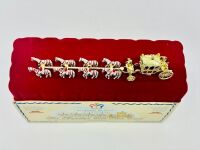 MATCHBOX YESTERYEAR: A Matchbox Models of Yesteryear 1:43 scale model of Her Majesty's Gold State Coach (YY66), complete with original packaging [Location: Sydney] - 2
