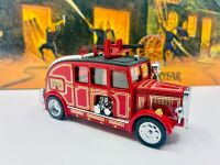 MATCHBOX YESTERYEAR: A Matchbox Models of Yesteryear 'Fire Engine' series 1:43 scale model of the 1936 Leyland Cub FK-7 Fire Engine (YFE08), complete with original packaging [Location: Sydney] - 4