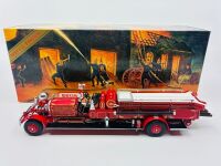 MATCHBOX YESTERYEAR: A Matchbox Models of Yesteryear 'Fire Engine' series 1:43 scale model of the 1930 Ahrens-Fox (YSFE01), complete with original packaging [Location: Sydney] - 2