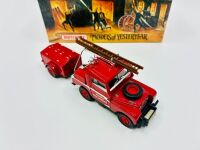 MATCHBOX YESTERYEAR: Two Matchbox Models of Yesteryear 'Fire Engine' series 1:43 scale models, complete with original packaging [Location: Sydney] - 5