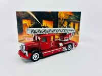 MATCHBOX YESTERYEAR: Two Matchbox Models of Yesteryear 'Fire Engine' series 1:43 scale models, complete with original packaging [Location: Sydney] - 11