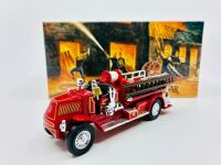 MATCHBOX YESTERYEAR: Two Matchbox Models of Yesteryear 'Fire Engine' series 1:43 scale models, both complete with original packaging [Location: Sydney] - 3