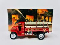 MATCHBOX YESTERYEAR: Two Matchbox Models of Yesteryear 'Fire Engine' series 1:43 scale models, both complete with original packaging [Location: Sydney] - 6