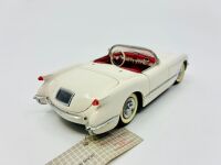 ICONIC CARS: Three models of various scales including a 1:24 scale 1953 Corvette by Franklin Mint, a 1:30 scale model of the 1932 Ford 3 Window by Superior and a 1:76 scale model of the Austin Healey MKIII by Oxford. [Location: Sydney] - 3