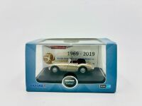 ICONIC CARS: Three models of various scales including a 1:24 scale 1953 Corvette by Franklin Mint, a 1:30 scale model of the 1932 Ford 3 Window by Superior and a 1:76 scale model of the Austin Healey MKIII by Oxford. [Location: Sydney] - 10