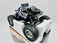 RC CAR: A 1:14 scale DEERC DE45 RC car, complete with original packaging [Location: Sydney] - 4