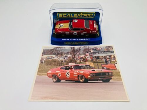 44 · FORD XB FALCON GT: A 1:32 Scalextric slot car in City Ford #25 livery, in original packaging [Location: Sydney]