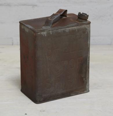 SHELL: A tin Shell Motor Spirit two gallon can, 30cm high.