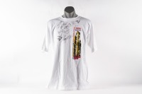 AUSTRALIAN MOTOGP: A signed T-Shirt promoting the 1998 Australian MotoGP, signed by various riders including Valentino Rossi among others