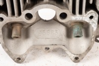 BONNEVILLE: A 1959 Bonneville cylinder head - 2