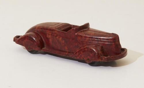 WINNA TOYS: c1930 Winna Toys bakelite Roadstar model c.1930, 18.5cm long.