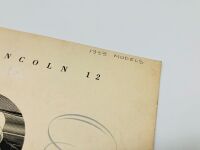 LINCOLN: A 12-page fold-out Sales Brochure for the 1933 V12 models - 2