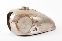 BSA: A BSA Goldstar (US moel) fuel tank