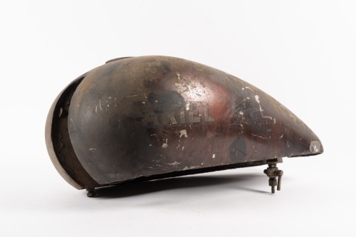 ARIEL: An Ariel Red Hunter fuel tank