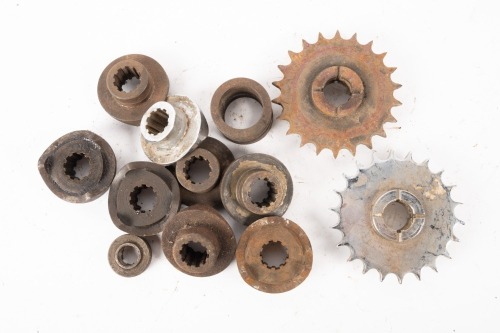 VELOCETTE: A tub of assorted Velocette MOV / MAC engine shock absorber / sprockets