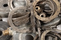 SMITHS: A box of assorted Smiths speedometer drives - 2
