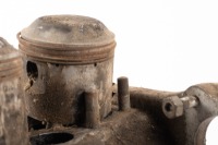 TRIUMPH: A circa 1952 Triumph Thunderbird engine bottom end - 3