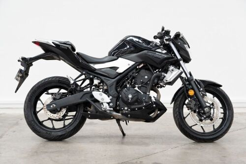 2016 Yamaha MT03 - Repairable Write-off (RWO) [Location: Melbourne]