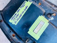 BMW: A rare original FS Fenrer & Co. OEM seat with chrome grab handle in excellent condition, to suit /7 models [Location: Sydney] - 7