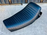 BMW: A rare and original NOS Denfield Three-Quarter seat to suit BMW R100RS models from 1977 onwards [Location: Sydney] - 2