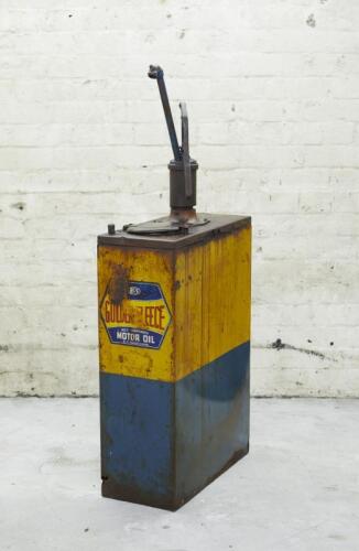 GOLDEN FLEECE: Golden Fleece Hi-Boy with Pump Multi Compounded Motor Oil Hexagonal logo