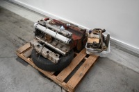 JAGUAR: A Jaguar Mk VII engine compete with internals, manifold and associated parts [SALEROOM NOTICE] - 2