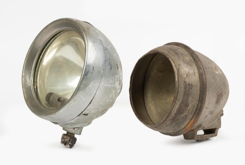 SIDE / SPOT LAMPS: Two early side / spot lamps